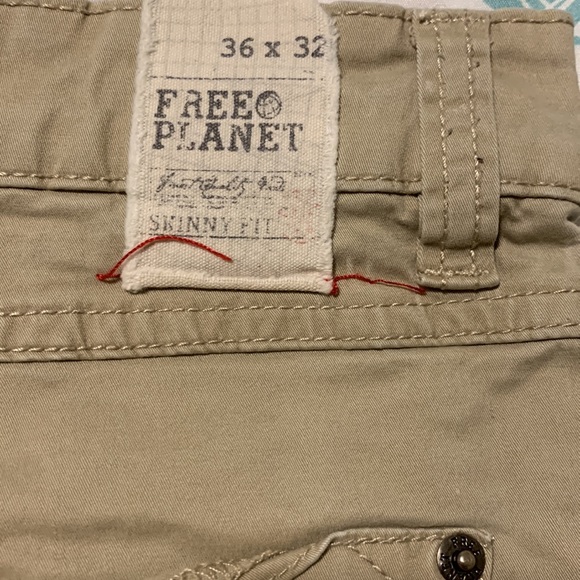 Free Plant Skinny Chino - Picture 8 of 8
